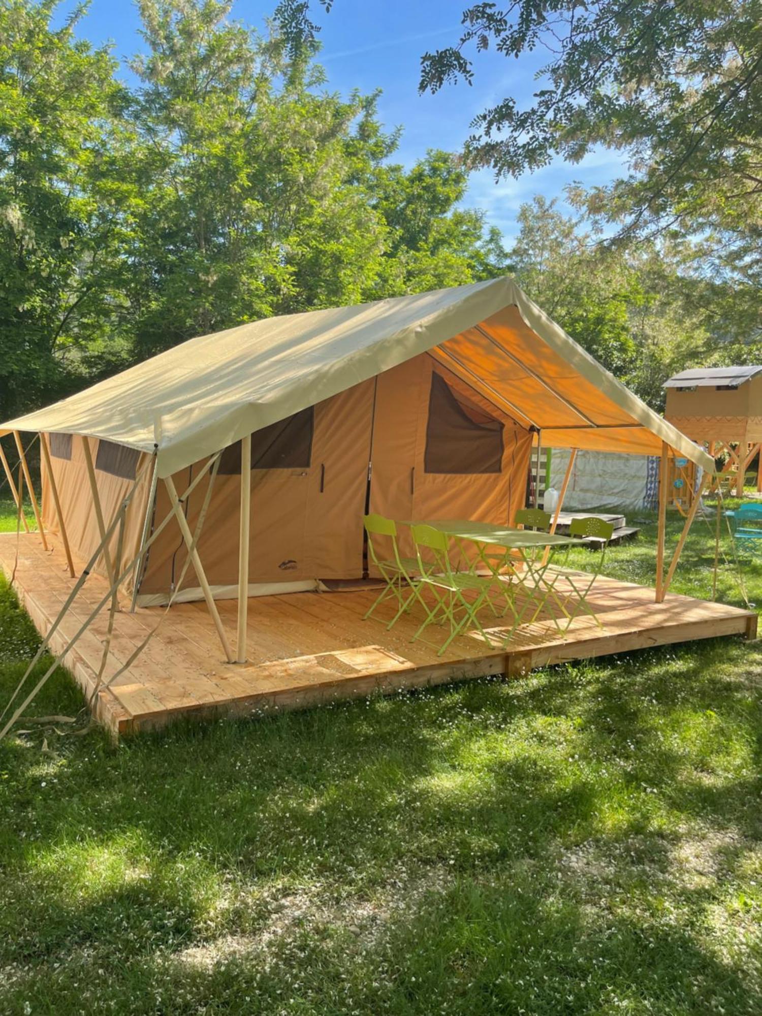 Camping Paradis Family Des Issoux Lalevade-d'Ardeche Экстерьер фото